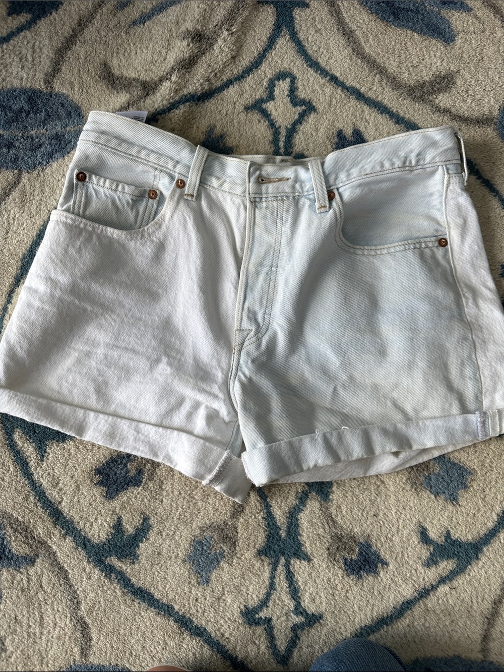 Levi two tone High-rise Denim Shorts